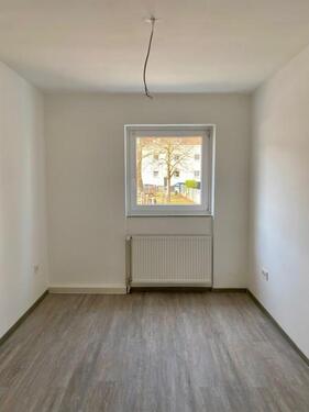 Foto - Kurzfristige Anmietung möglich - sanierte 2-Zimmer-Wohnung mit Tageslichtbad