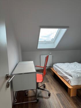 Foto - 2 Zimmer Dachgeschoßwohnung in Köln