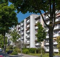 Wir sanieren für Sie: 3-Zimmerwohnung mit Balkon, Aufzug und toller Aussicht! - Dresden Prohlis