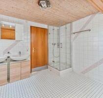 4 Zimmer Maisonette-Wohnung - 700,00&nbsp;EUR Kaltmiete, ca.&nbsp; 97,00&nbsp;m&sup2; in Bad Wildbad (PLZ: 75323)