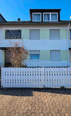 Foto - Modernisiertes Mehrfamilienhaus in Koblenz-Kesselheim
