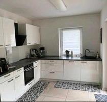 3 Zimmer Dachwohnung - 900,00&nbsp;EUR Kaltmiete, ca.&nbsp; 90,00&nbsp;m&sup2; in Birkenau (PLZ: 69488)