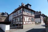 Foto - 10 Zimmer Mehrfamilienhaus, Wohnhaus zum Kaufen in Braunfels