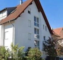 Helle Wohnung in Leonberg mit Terrasse, neuer EBK und Tiefgarage
