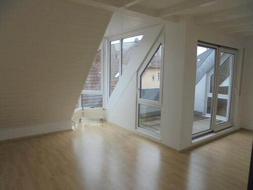 Foto - 2.5 Zimmer Dachgeschoßwohnung in Schwaigern