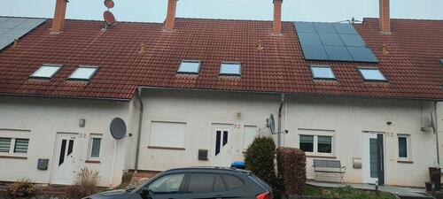 Foto - gepflegtes Reihenhaus in Saarhölzbach mit viel Potenzial