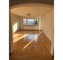 3,5 Zimmer Wohnung in Eglosheim zu vermieten (WG Möglich) - Ludwigsburg