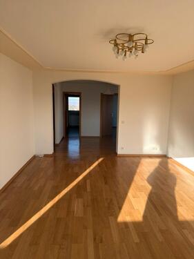 Foto - 3.5 Zimmer Etagenwohnung zur Miete in Ludwigsburg