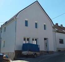Wohnung zu vermieten - 550,00 EUR Kaltmiete, in Schiffweiler (PLZ: 66578)