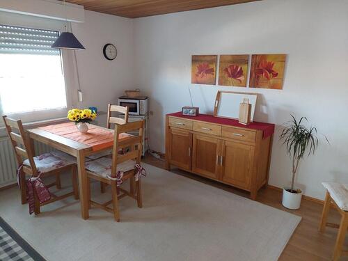 Foto - 2 Zimmer Dachgeschoßwohnung zur Miete in Leverkusen