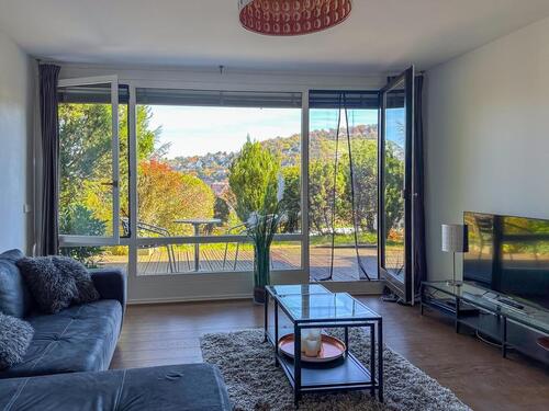 Foto - Wohnen mit Ausblick - voll möbilierte 2,5-Zi.-Terrassenwohnung mit Privatgarten - Stuttgart-Süd