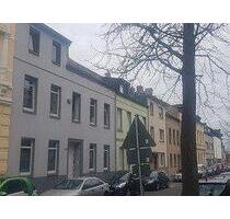 1 Zimmer Wohnung gut geschnitten nach Renovierung - CITY LAGE Erd - Mönchengladbach Süd
