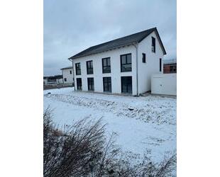 Prov.frei Neubau DHH mit Keller Garage Stellplatz - Schwabmünchen