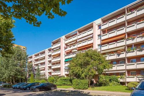 Foto - 3-Zimmer-Wohnung mit Balkon im 1.Obergeschoß!