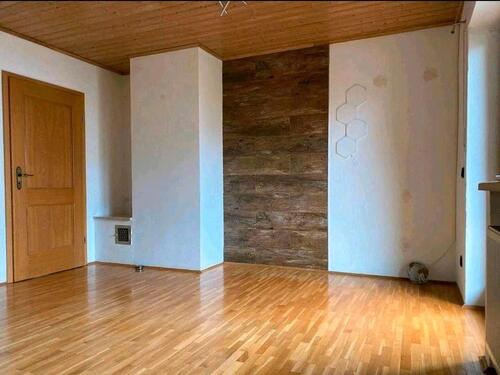 Foto - 2.5 Zimmer Dachgeschoßwohnung in Regensburg