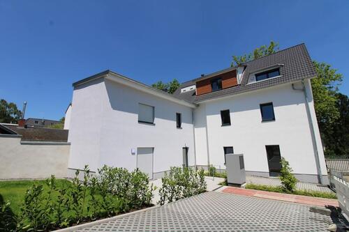 Foto - Haus im Haus Charakter! Moderne Maisonette-Wohnung in Bonn-Mehlem!