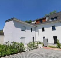 Haus im Haus Charakter! Moderne Maisonette-Wohnung in Bonn-Mehlem!