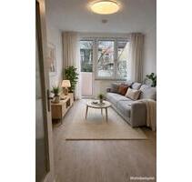 MAXVORSTADT, bezugsfrei renoviert 1-Zimmer-Appartement mit Balkon - München