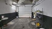 Foto - Garage für KFZ Werkstatt etc. - Hebebühne