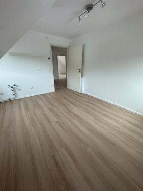 Foto - 3.5 Zimmer Dachgeschoßwohnung zur Miete in Esslingen am Neckar