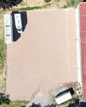 Foto - Stellplatz Boot Anhänger Wohnwagen Wohnmobil Abstellplatz