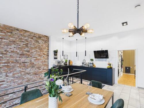 Foto - Außergewöhnliche Maisonette mit Garten, Stellplatz & Klimaanlage