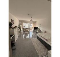 1-Zimmer Wohnung mit Balkon zu vermieten in Würzburg Frauenland - Kitzingen