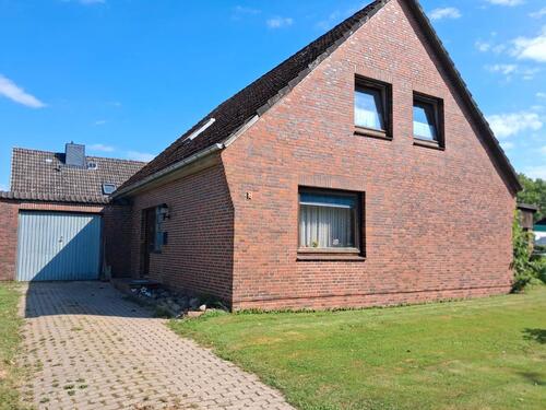 Foto - Einfamilienhaus - 180.000,00&nbsp;EUR Kaufpreis, ca.&nbsp; 97,00&nbsp;m&sup2;