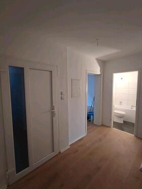 Foto - Schöne 2-Zimmer-Wohnung im 3. OG mit Balkon & Kellerraum