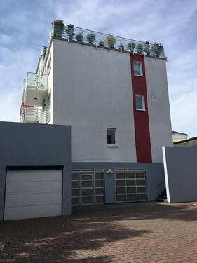 Foto - Modernes 1-Zimmer-Ap­par­te­ment mit Balkon+Stellplatz (Verkauf)