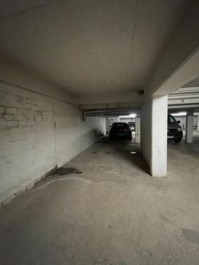 Foto - Tiefgaragenstellplatz (GÖTTINGEN INNENSTADTNÄHE)