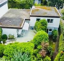 Gepflegtes Einfamilienhaus - 679.500,00 EUR Kaufpreis, in Überlingen (PLZ: 88662)