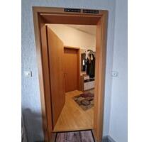 Helle 2,5 Raum DG Wohnung mit Garten, Nähe Schlosspark - Essen Stadtbezirk IV