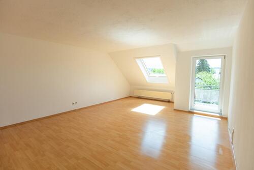 Foto - 3 Zimmer Dachgeschoßwohnung zur Miete in Münsingen