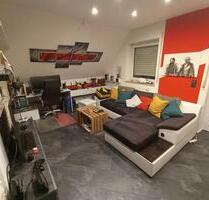 Kleine luxuriöse 2-Zimmer-Dachgeschoss-Wohnung in Schlüsselfeld