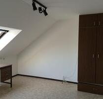 2 Zimmer Wohnung - 580,00&nbsp;EUR Kaltmiete, ca.&nbsp; 29,00&nbsp;m&sup2; in Pentling (PLZ: 93080)