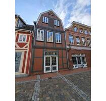Attraktive Gewerbefläche in Altstadtlage von Stade vielseitig nutzbar mit Stellplatz & Terrasse