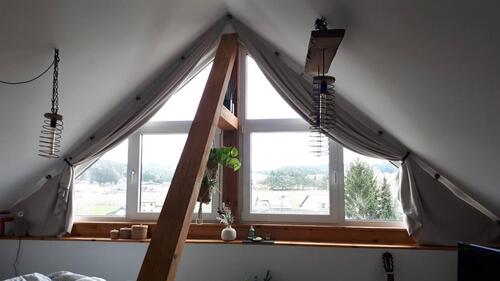 Foto - Helle moderne DG-Wohnung - 390,00&nbsp;EUR Kaltmiete, ca.&nbsp; 50,00&nbsp;m&sup2;