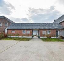 Moderne Maisonette (4,5 Zi.) im Gutshof | Garten, 2 Terrassen - Rheinberg