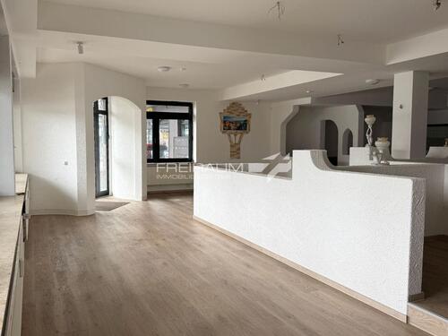 Foto - FREIRAUM4 +++ Attraktives Ladenlokal in zentraler Lage Weidenau!