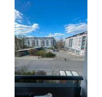 3 Zimmer Wohnung mit aubaubare Dachboden - Nürnberg Gibitzenhof