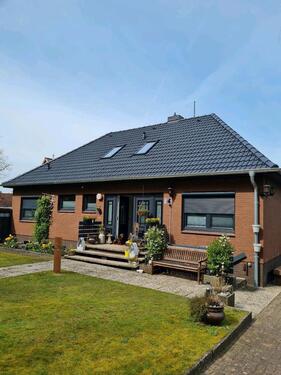 Foto - Ein- Zweifamilienhaus Von Privat Vollkeller energetisch Saniert