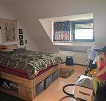 Gemütliche 2-Zimmer-Dachgeschosswohnung mit Tageslichtbad in SB - Saarbrücken Neue Bremm