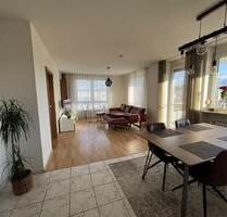 Große 2,5 Zimmerwohnung im Singener Industriegebiet - Singen (Hohentwiel)