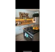 Wohnung zu vermiten - 700,00&nbsp;EUR Kaltmiete, ca.&nbsp; 70,00&nbsp;m&sup2; in Sulzbach (Saar) (PLZ: 66280)