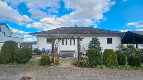 Foto - Haus mit Blick auf den Rhein - 540.000,00&nbsp;EUR Kaufpreis, ca.&nbsp; 150,00&nbsp;m&sup2;