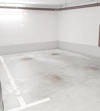 Foto - Breiter Tiefgaragen Stellplatz in Bockenheim City West