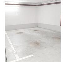 Breiter Tiefgaragen Stellplatz in Bockenheim City West - Frankfurt am Main