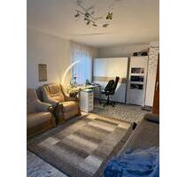 2,5 Zimmer-Wohnung mit Balkon, in Möckmühl, Provisionsfrei!!! zu