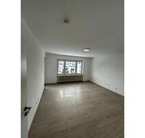 Helle 4-Zimmer-Wohnung mit Balkon und Keller in Baunatal